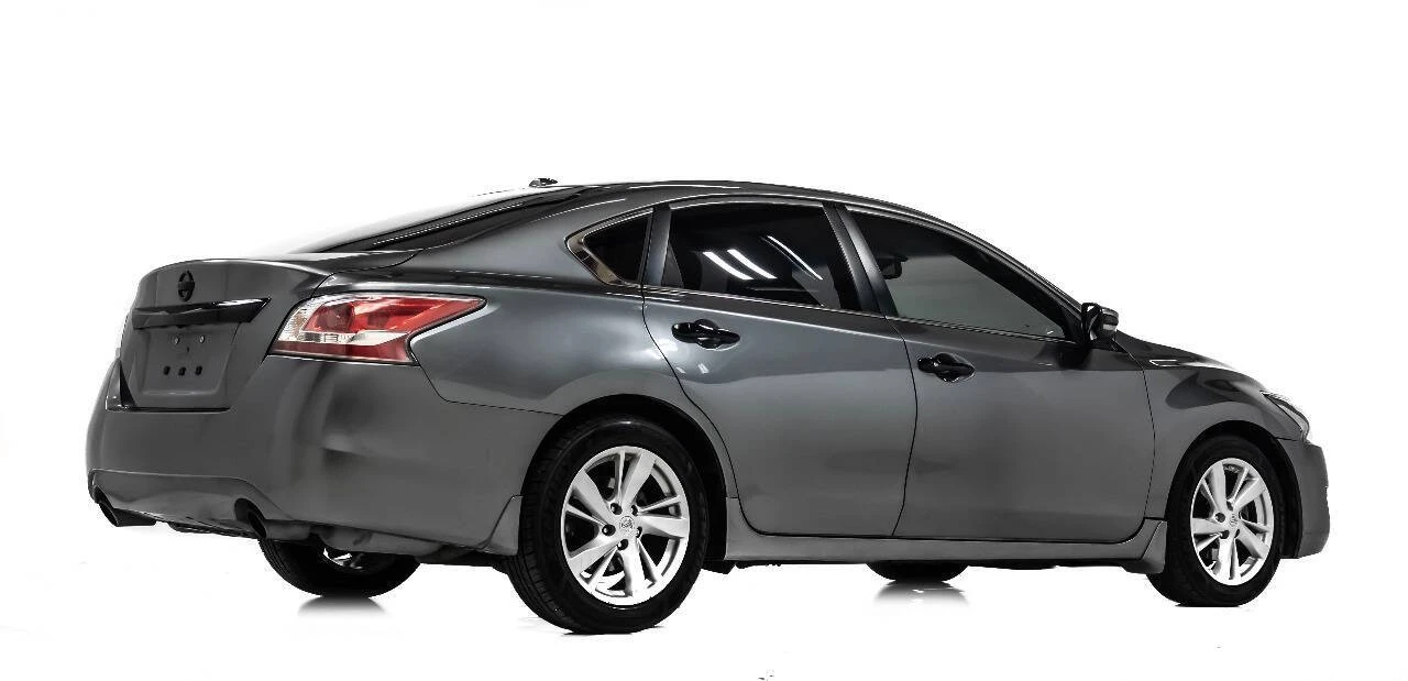 2014 Nissan Altima 5th Gen - Image 3 of 12