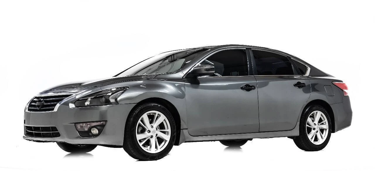 2014 Nissan Altima 5th Gen - Image 2 of 12