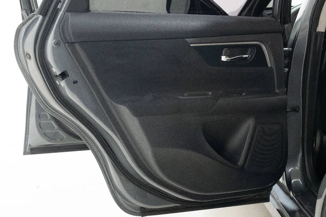 2014 Nissan Altima 5th Gen - Image 16 of 21