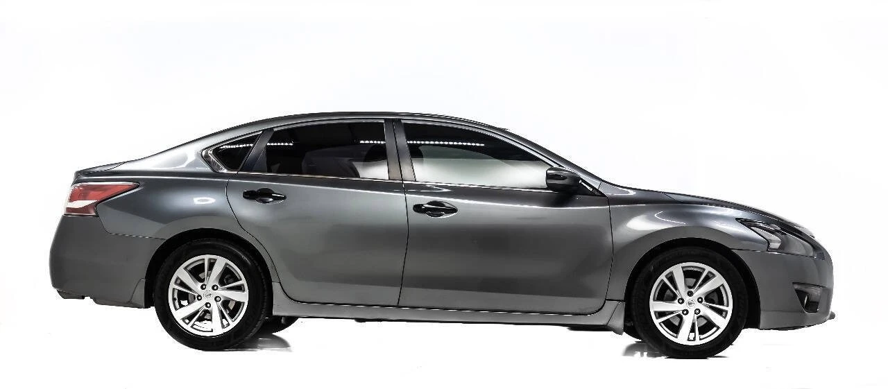 2014 Nissan Altima 5th Gen - Image 5 of 12