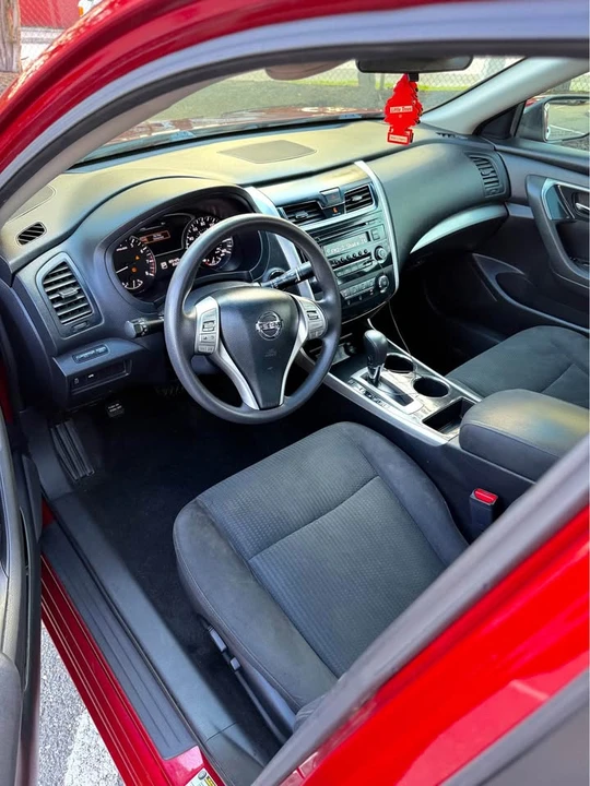 2014 Nissan Altima 5th Gen - Image 13 of 19