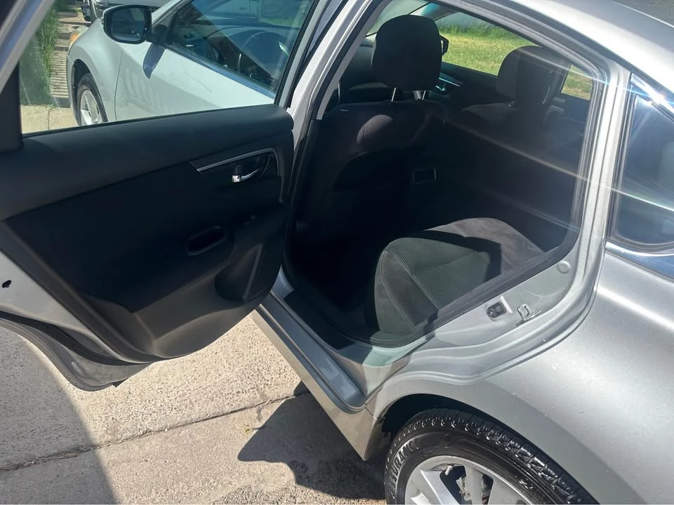 2014 Nissan Altima 5th Gen - Image 13 of 18