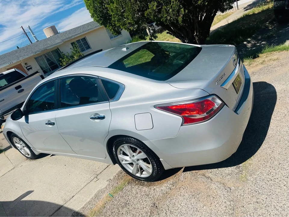 2014 Nissan Altima 5th Gen - Image 10 of 18