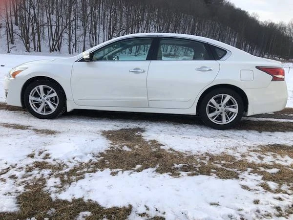2014 Nissan Altima 5th Gen - Image 2 of 5