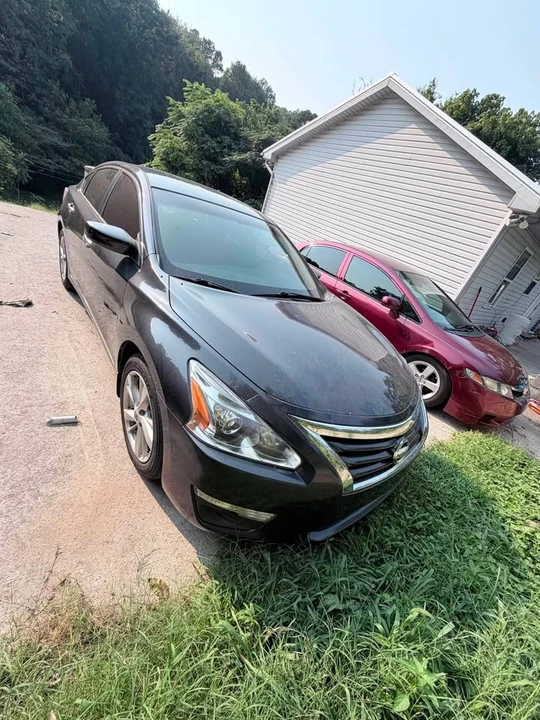 2014 Nissan Altima 5th Gen - Image 5 of 11