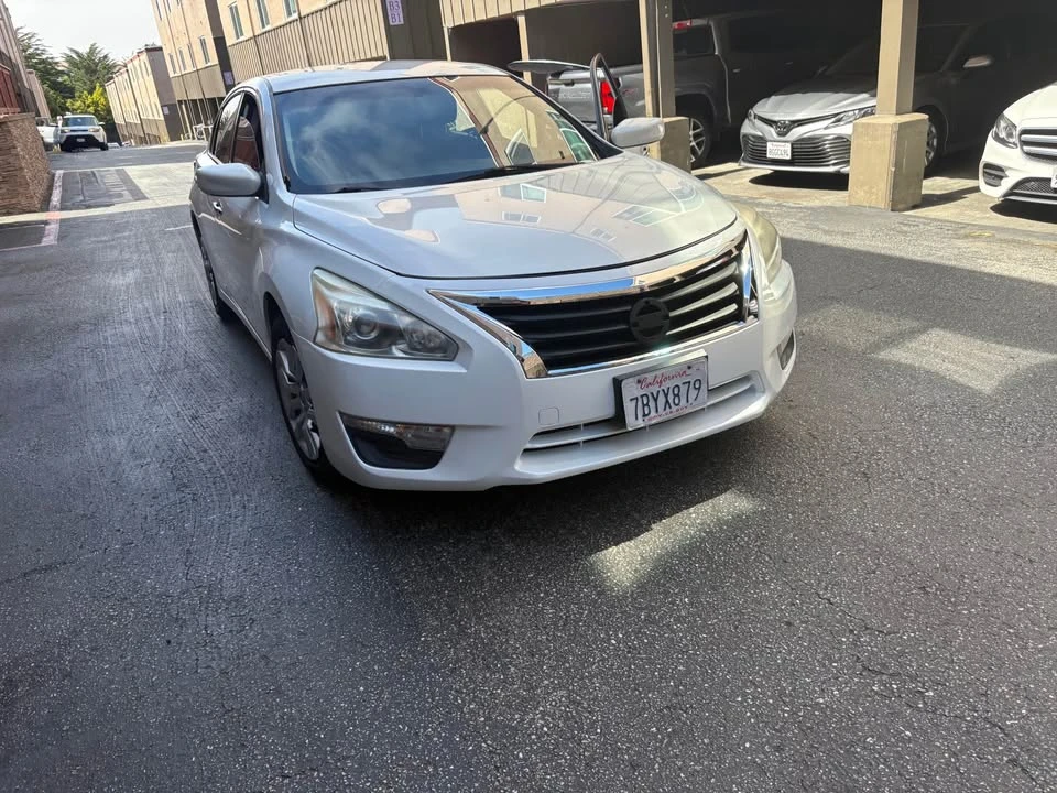 2014 Nissan Altima 5th Gen - Image 9 of 14
