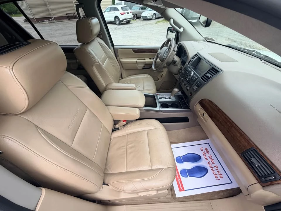 2014 Nissan Armada - Image 11 of 17