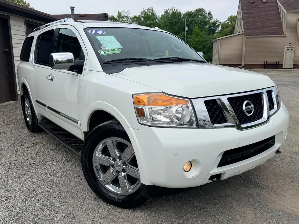 2014 Nissan Armada - Image 9 of 17