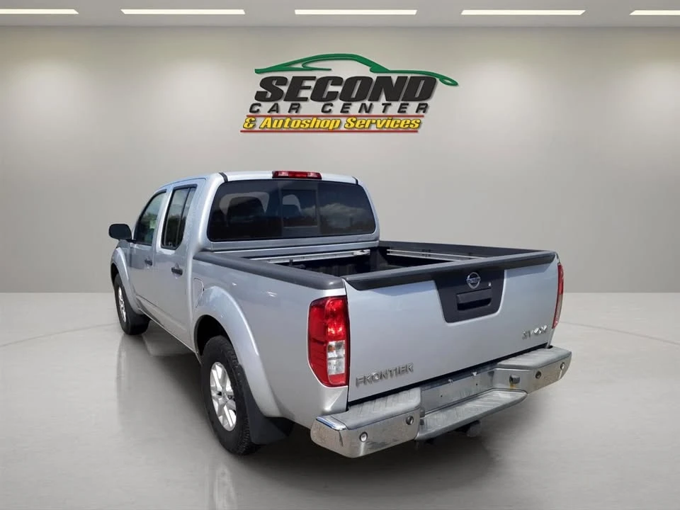 2014 Nissan Frontier 2nd Gen - Image 5 of 19