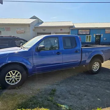 2014 Nissan Frontier SV Crew Cab
