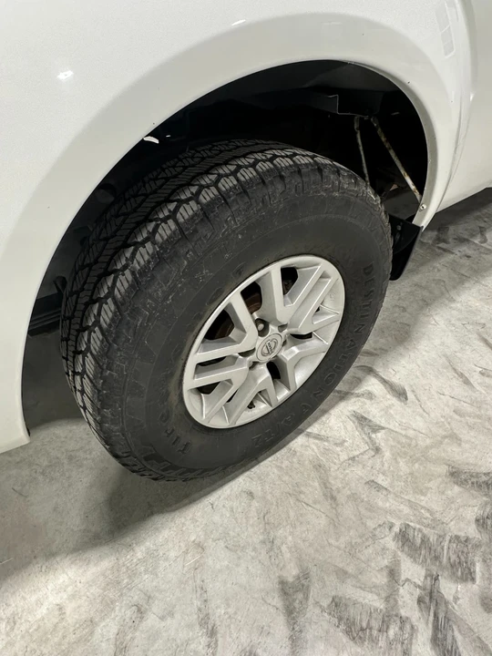 2014 Nissan Frontier 2nd Gen - Image 8 of 9