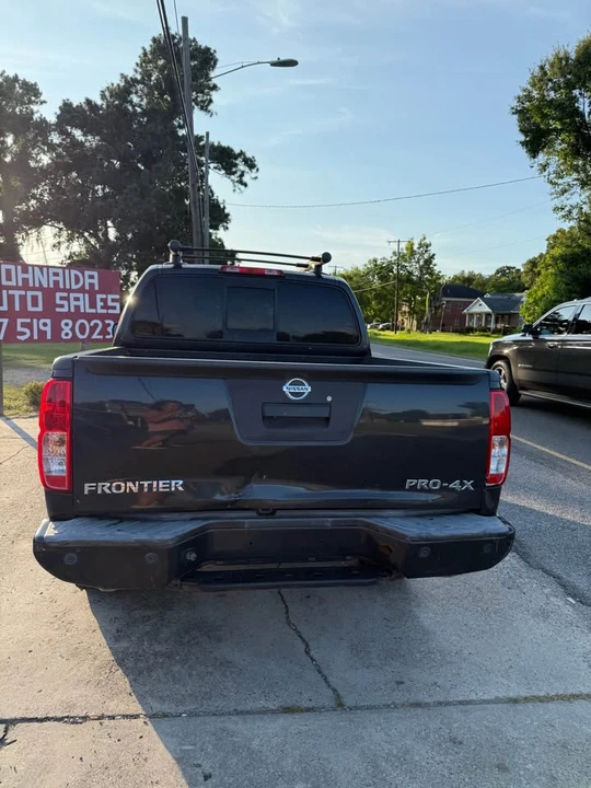 2014 Nissan Frontier 2nd Gen - Image 2 of 12