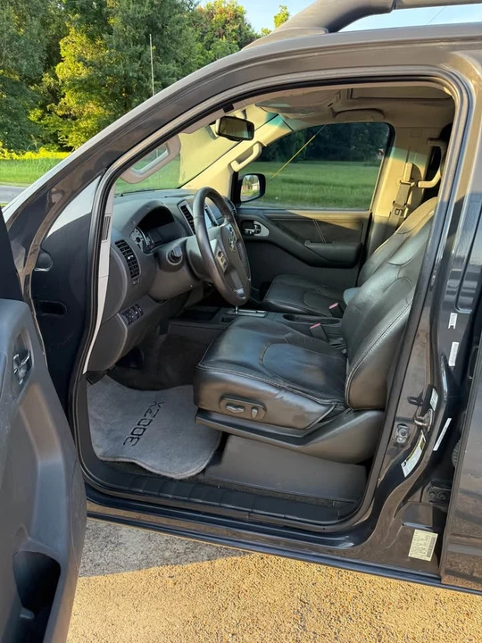 2014 Nissan Frontier 2nd Gen - Image 6 of 12
