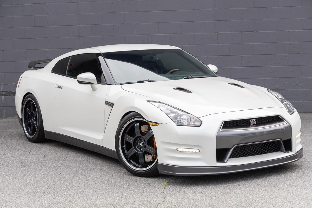 2014 Nissan R35 GT-R Black Edition - Image 20 of 31