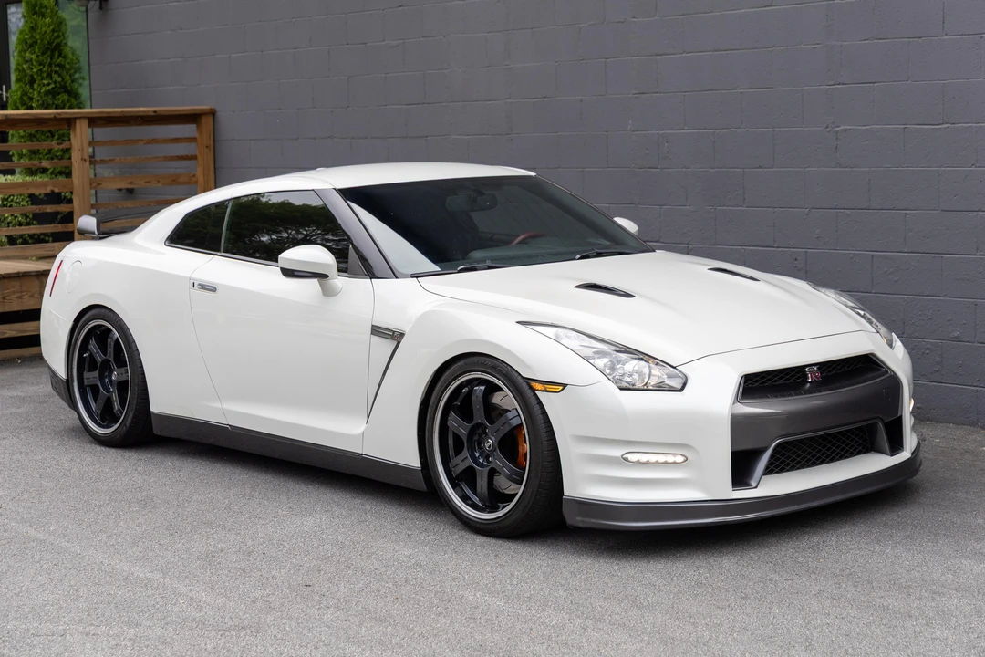 2014 Nissan R35 GT-R Black Edition - Image 18 of 31