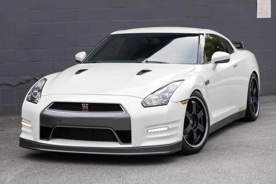 2014 Nissan R35 GT-R Black Edition - Image 6 of 31