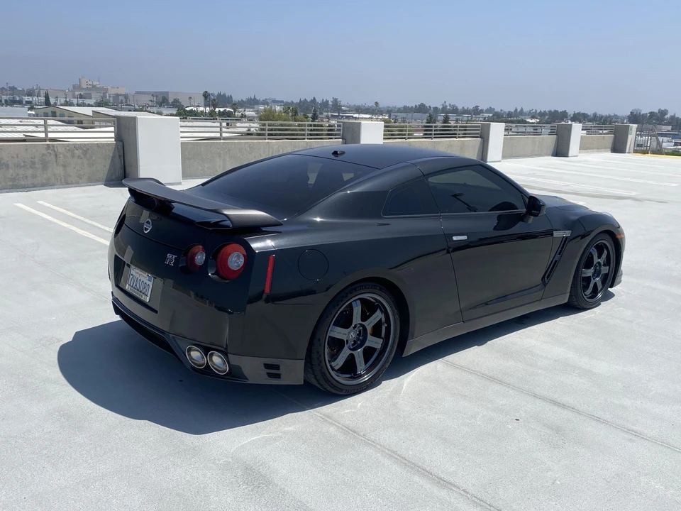 2014 Nissan R35 GT-R Black Edition - Image 7 of 31