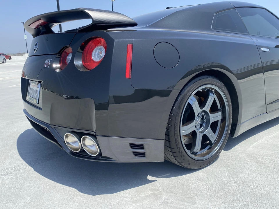 2014 Nissan R35 GT-R Black Edition - Image 18 of 31