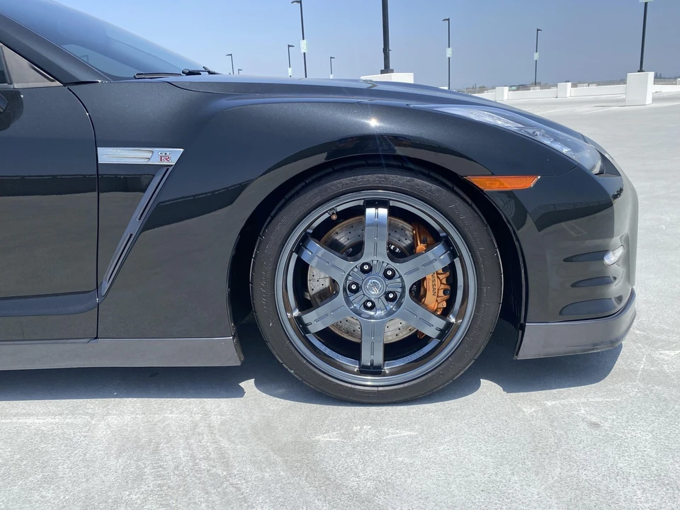 2014 Nissan R35 GT-R Black Edition - Image 22 of 31