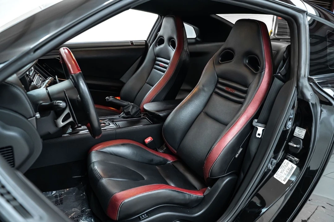 2014 Nissan R35 GT-R Black Edition - Image 22 of 31