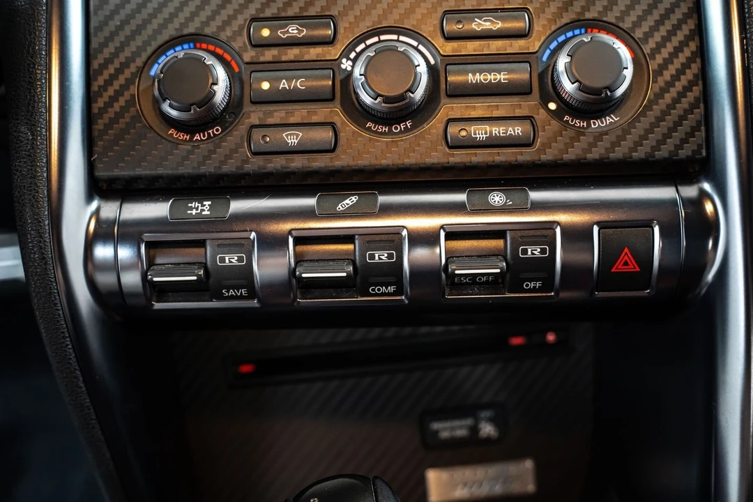 2014 Nissan R35 GT-R Black Edition - Image 31 of 31