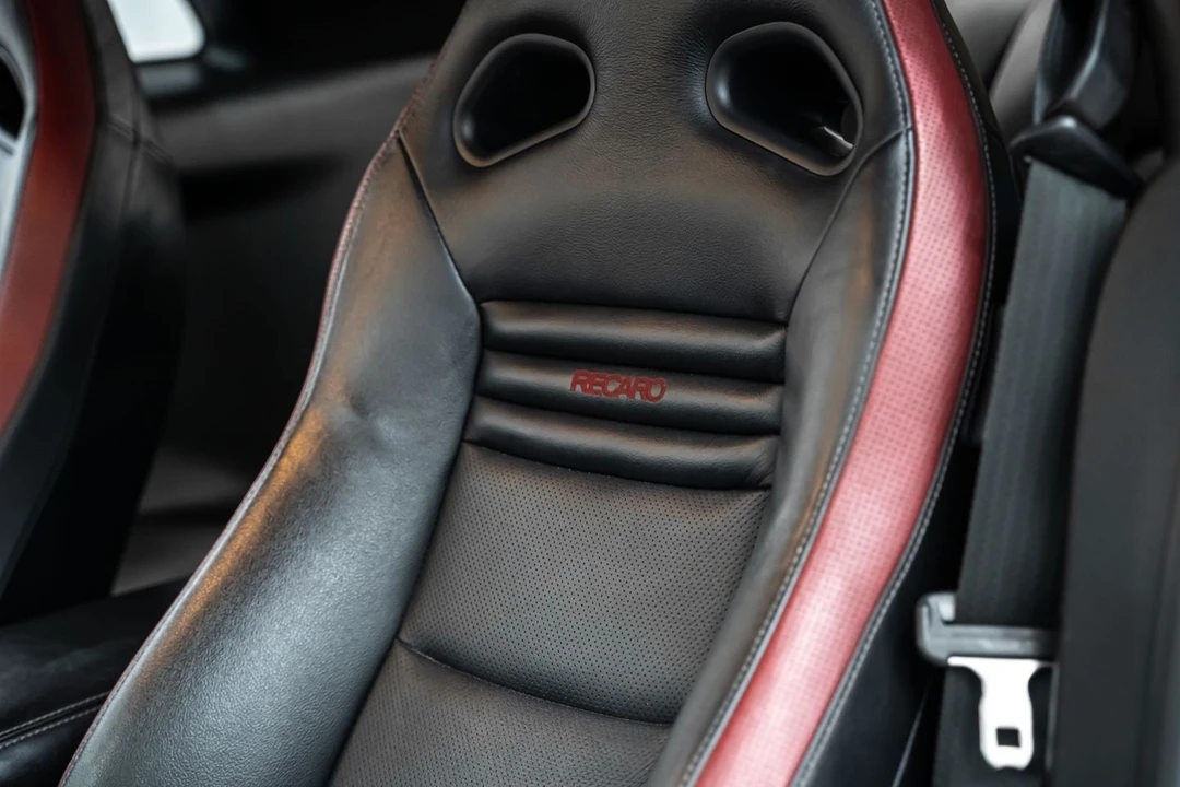 2014 Nissan R35 GT-R Black Edition - Image 23 of 31
