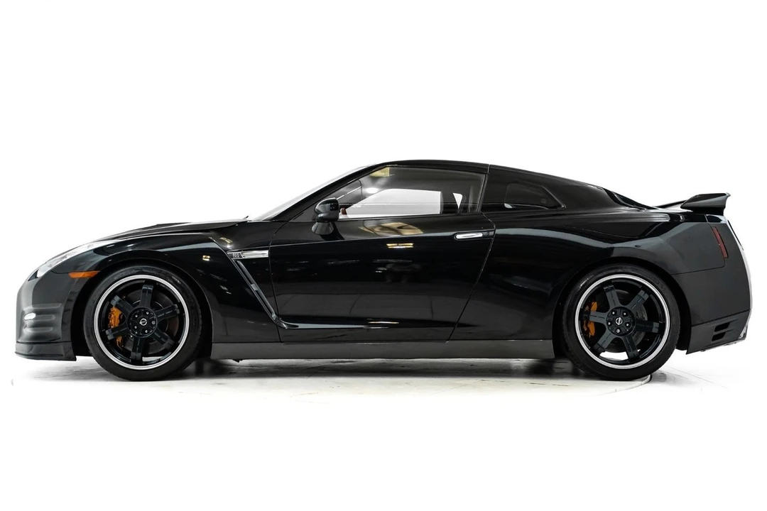 2014 Nissan R35 GT-R Black Edition - Image 11 of 31