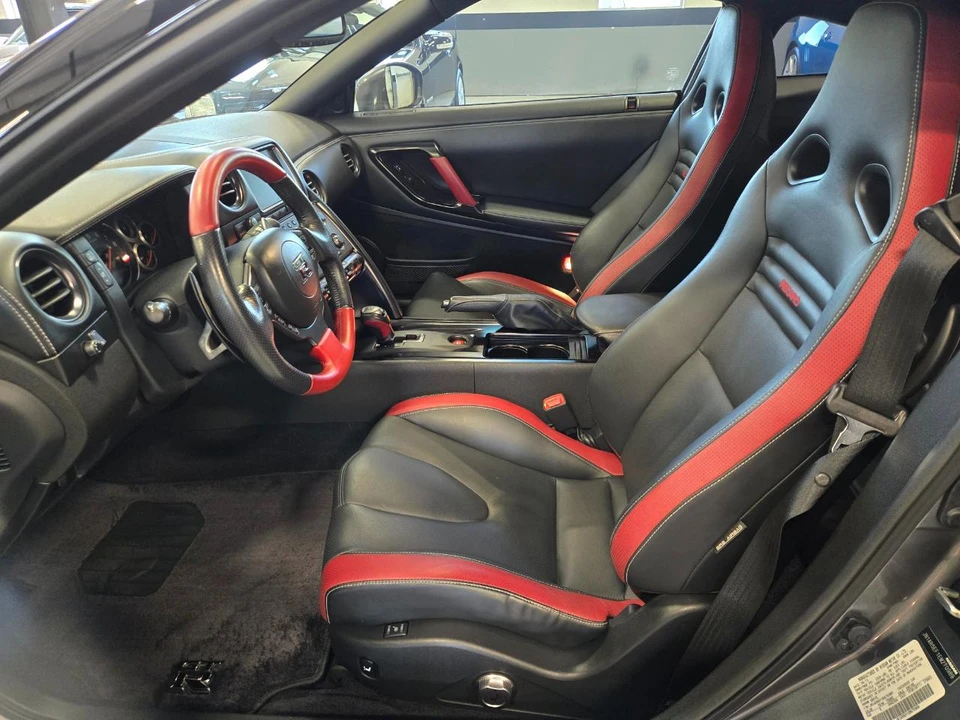 2014 Nissan R35 GT-R - Image 8 of 18