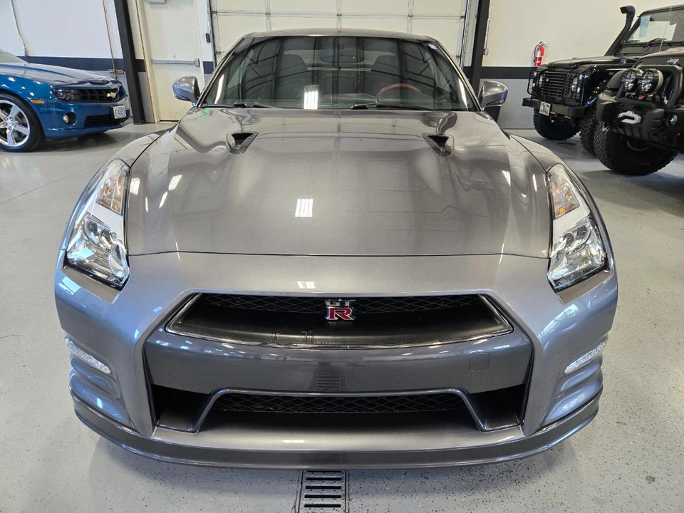 2014 Nissan R35 GT-R - Image 2 of 18