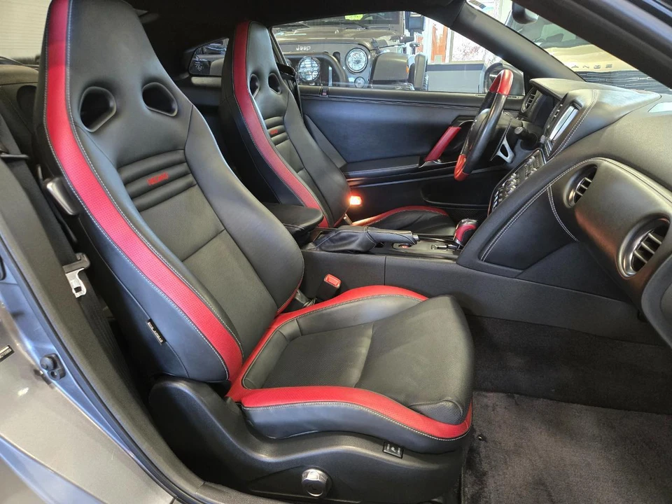 2014 Nissan R35 GT-R - Image 13 of 18