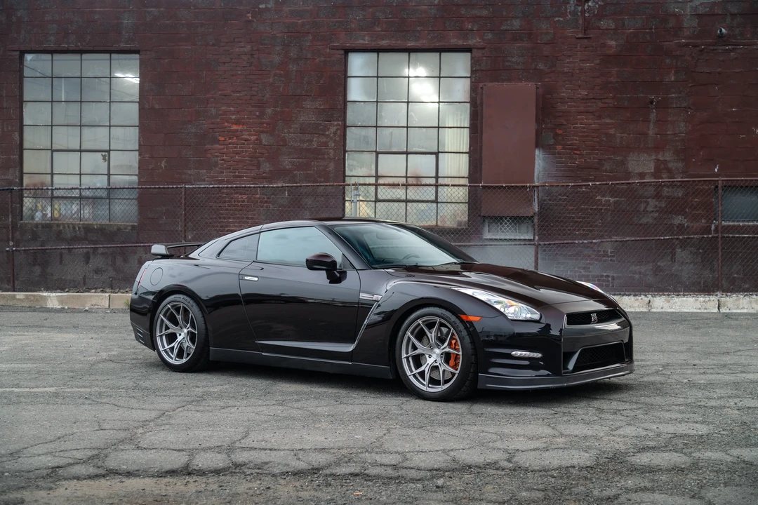 2014 Nissan R35 GT-R Black Edition - Image 6 of 31