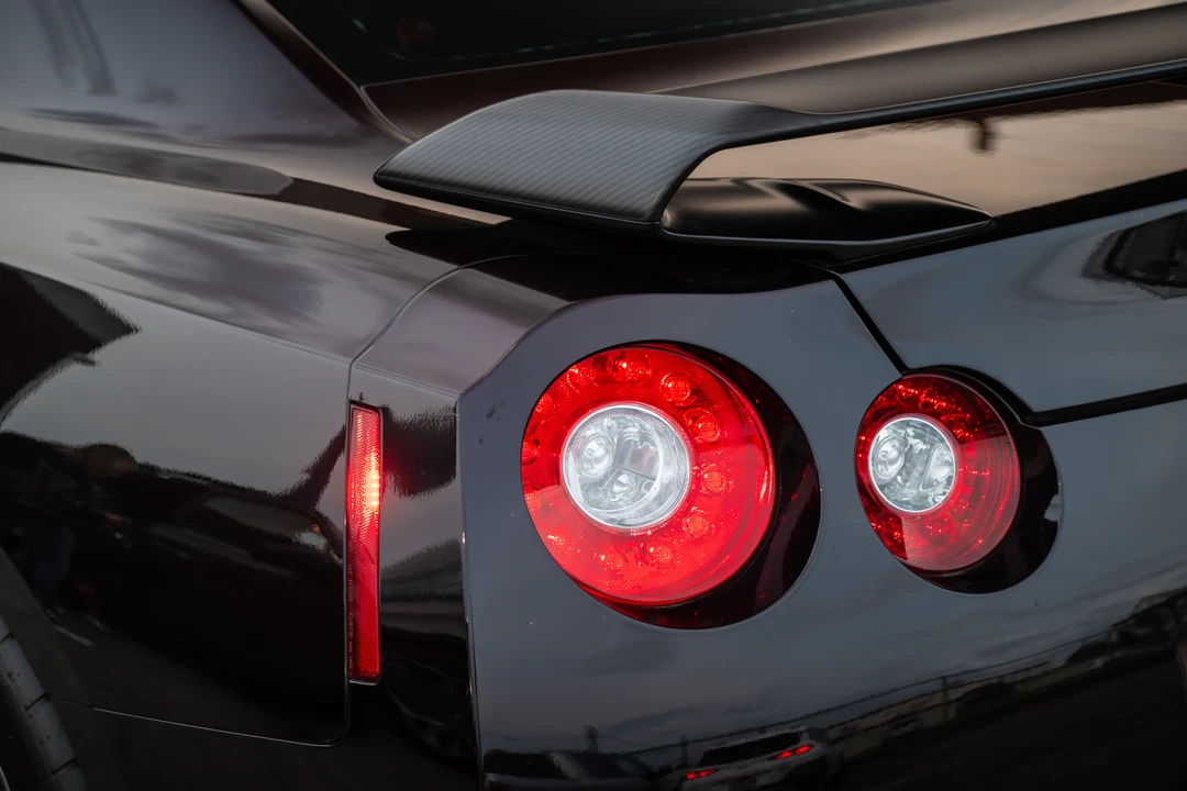 2014 Nissan R35 GT-R Black Edition - Image 24 of 31