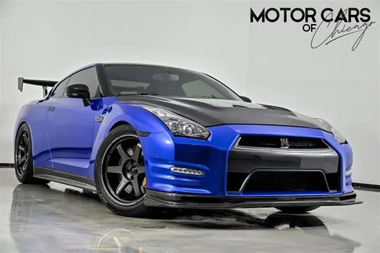 2014 Nissan GT-R Premium