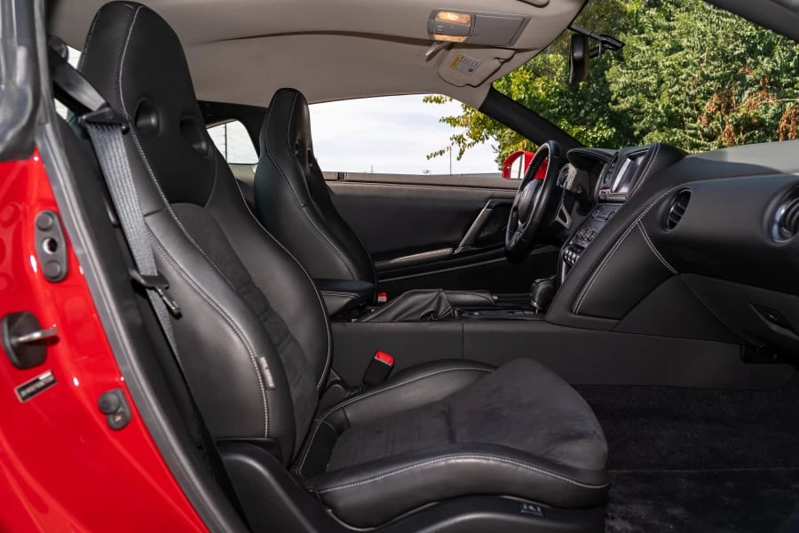 2014 Nissan R35 GT-R Premium - Image 25 of 31