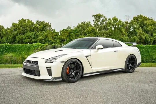 2014 Nissan GT-R Premium