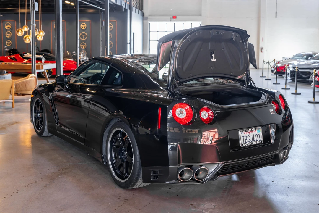 2014 Nissan R35 GT-R Track Edition - Image 15 of 31