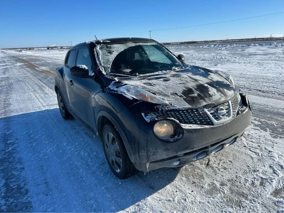 2014 Nissan Juke - Image 2 of 8