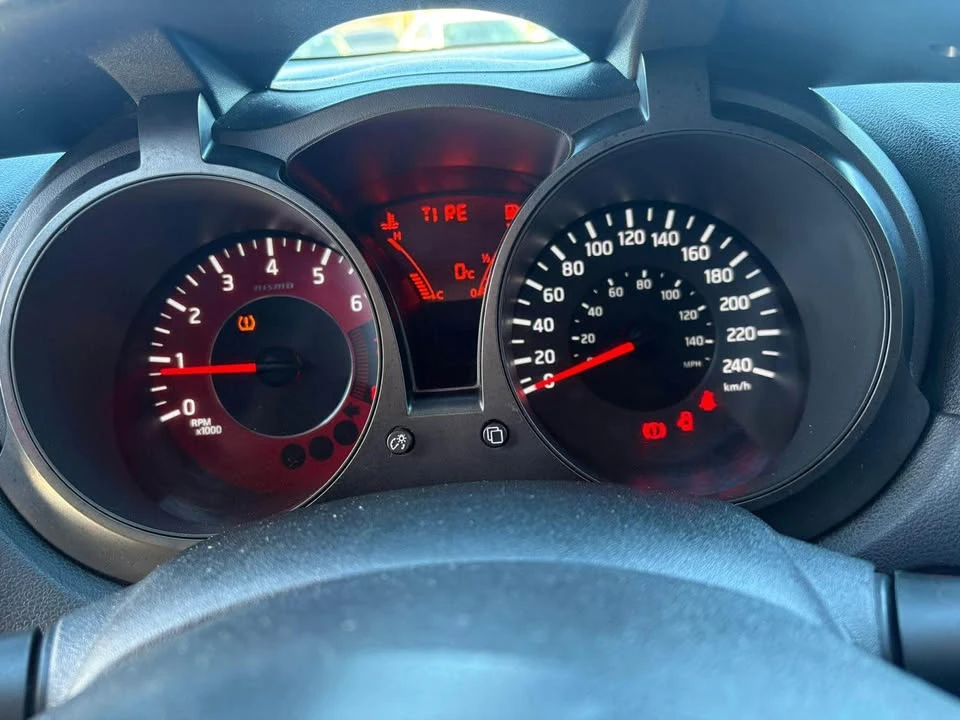 2014 Nissan Juke - Image 15 of 18