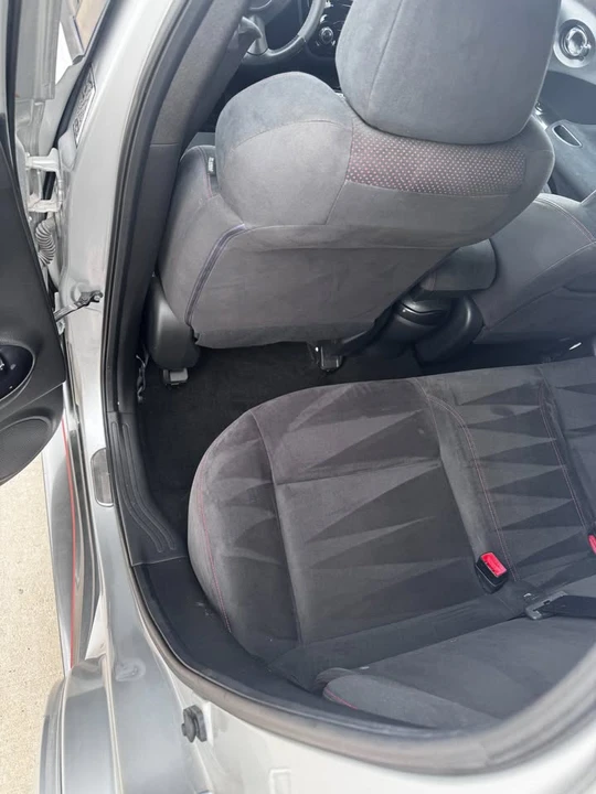 2014 Nissan Juke - Image 12 of 19