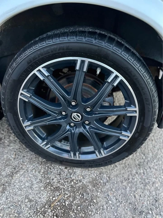 2014 Nissan Juke - Image 15 of 17