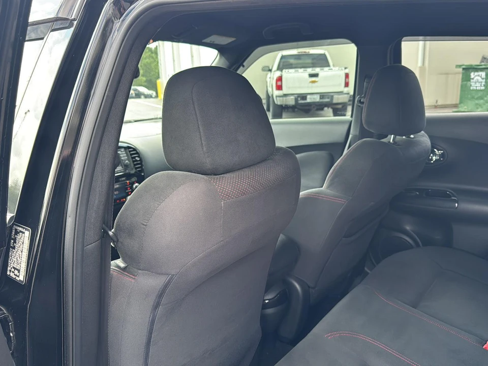 2014 Nissan Juke - Image 17 of 30