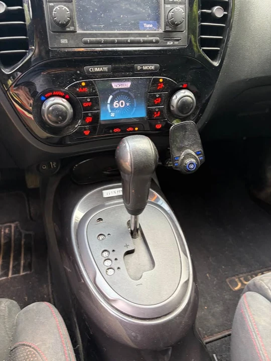 2014 Nissan Juke - Image 2 of 5