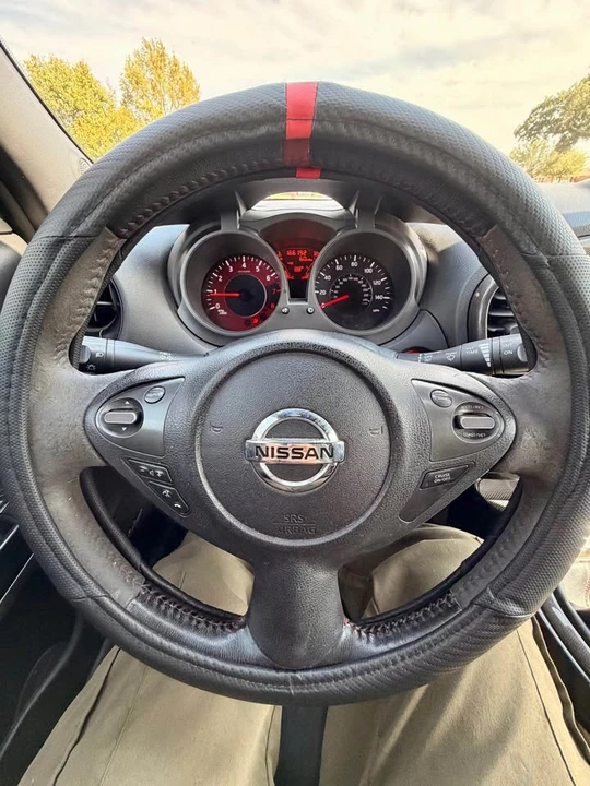 2014 Nissan Juke - Image 13 of 17