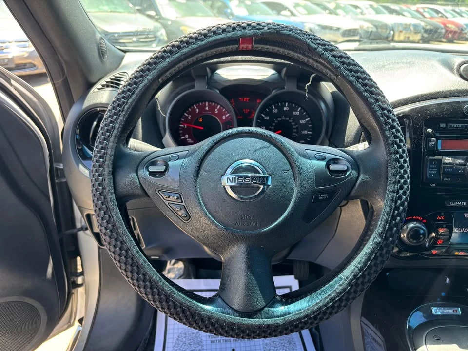 2014 Nissan Juke - Image 10 of 15