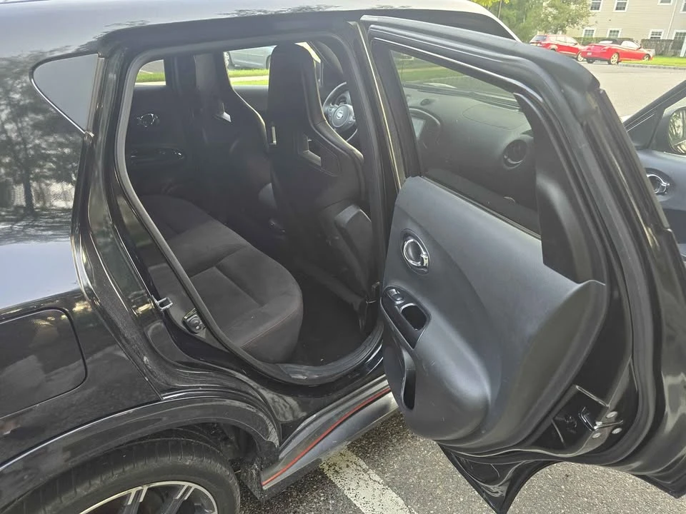 2014 Nissan Juke - Image 11 of 17