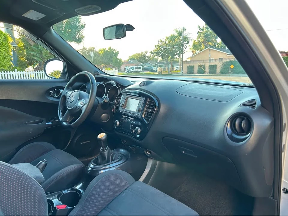 2014 Nissan Juke - Image 9 of 15