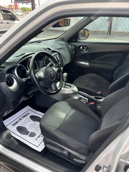 2014 Nissan Juke - Image 8 of 17