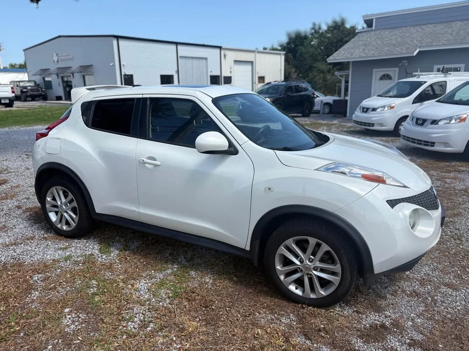 2014 Nissan Juke - Image 3 of 8