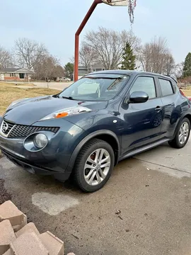 2014 Nissan JUKE · SV Sport Utility 4D