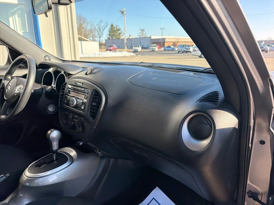 2014 Nissan Juke - Image 12 of 25